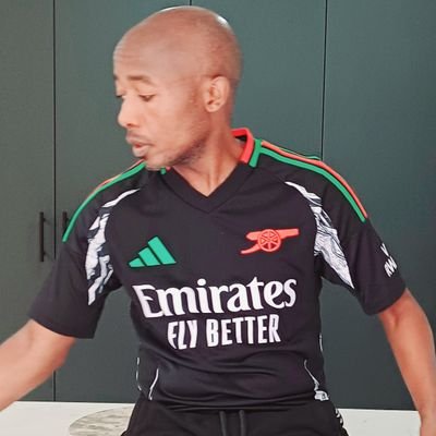 Child of God, Husband, Father, Facilitator, Mentor & Coach. I believe in integrity and love. Die hard Arsenal and Kaizer Chiefs fan😭.