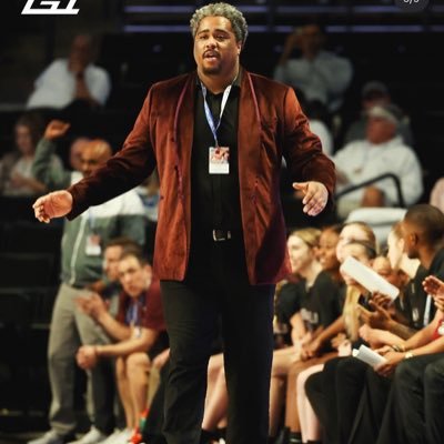 Wakefield H.S. women’s varsity head coach || @whsgirlsvhoops || DB Elite AAU women’s 17u head coach @DBelitewomens || @DBelitecircuit || PSN: Coach_Lee21