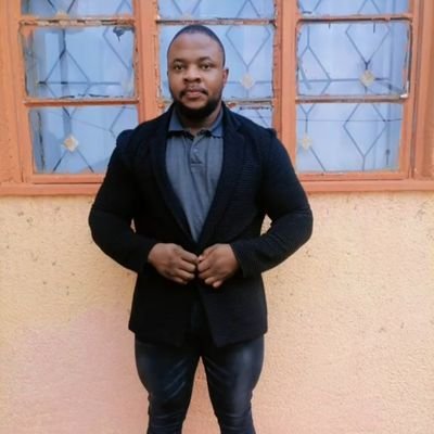 CassperCass1's profile picture. BodyBuilder💪🏽
Bouncer 💪? 
Fx Trader📈📉📊