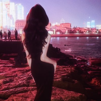 hsnhsbsh's profile picture. 不闲聊🚪口令🧧，直接发口令才回，其他的一切废话不回