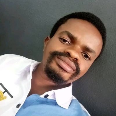 Écrivain, enseignant, prédicateur de la Parole de Dieu. Marié à Huguette Luhenya
Né à Mukedi, le 28 février 1989.