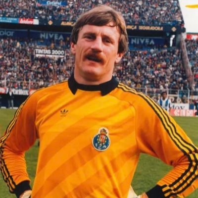 mlynarczyk_joz's profile picture. defender o indefensável | sou um bot de carne e osso.