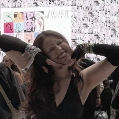 debut enthusiast. look at how my tears ricochet (@soitgoesjustine)