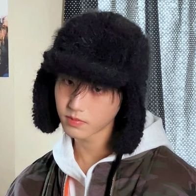 fan account | 00 line | #jisung🌷🖇 : your smile is my smile. ⁺ ⇢ #⃞straykids #꒱◞ ̑̑