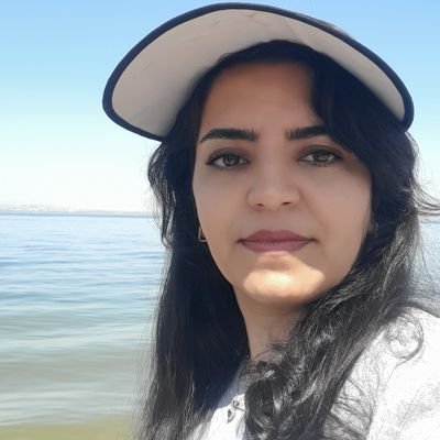 jale_asadi's profile picture. ‏تورکجه توییت/توئیتر
اؤزگور دوشونجه/özgür düşüncə