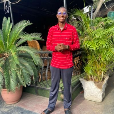 FULL STACK SOFTWARE ENGINEER .
Frontend Engineer at ecoBin