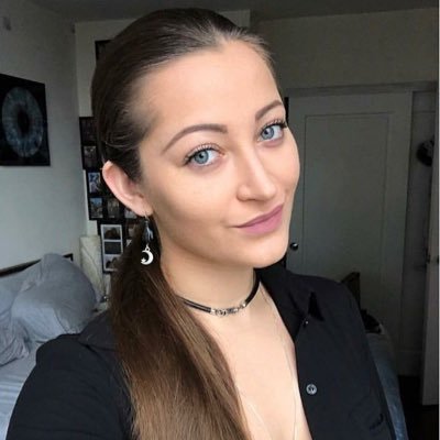 Uchechi320's profile picture. Calm.