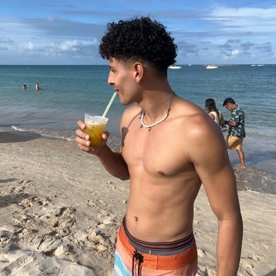 victornunes927's profile picture. 📌Tá pra nascer alguém mais azarado do que eu, sinceramente