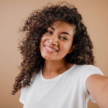 md_ali81587's profile picture. Eva Gomez