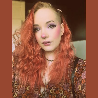 xobunnyxo_'s profile picture. 🦊🍃🌸🍓🦋🌿🏳️‍🌈