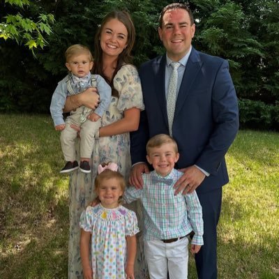 Christ Follower | Hubs to Tiffany | Daddy to Joshua, Ava, & Ethan | College Basketball Coach | Phil. 4:13