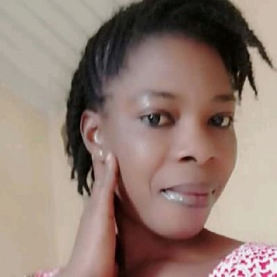 YSoscket8420's profile picture. am a boy of financial manager