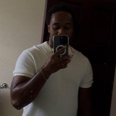 Radio DJ/Announcer @ Slam101.1FM 🔊| BOOZY🥳|Bookings:bookdjshmood@gmail.com