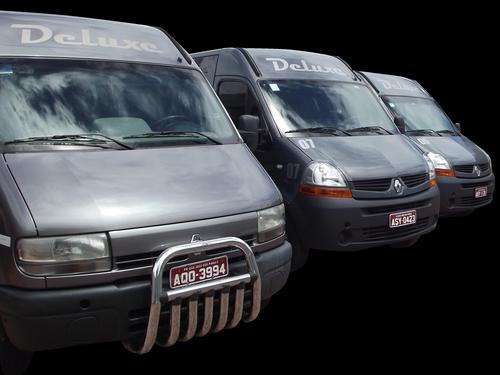 A Deluxe atua no mercado de turismo a 5 anos, Atuamos com transporte executivo, corporativo, lazer, eventos, tours e agência de turismo.