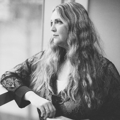 Author (she/her) | IT TAKES MONSTERS | CHLOE CATES IS MISSING