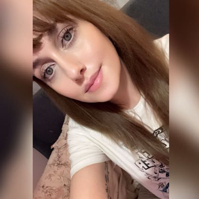 Won the blue tick bet, decided to keep it for a bit because of my broken brain/edit button - never made a penny.. Aston Villa’s unofficial cheerleader. UTV!💜💙