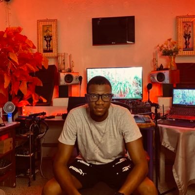 BigNameLex's profile picture. #Audio_Mastering  🧑‍💻 Pro Mastering Services 🎛️ Mastering engineer (9+ yrs) 🧑‍🏫Applied Physics & Electronics Lecturer 📩Send Us A DM