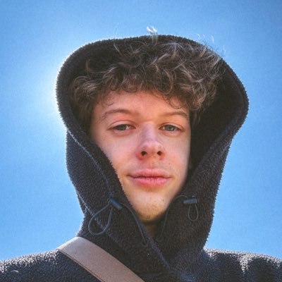 Community moderator WEL⢠⢠20 ⢠Thumbnail Artist š³š± ⢠Affiliated Twitch Streamer (3.3K+) š„