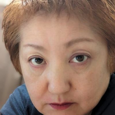 eren_gypsy's profile picture. 東京都在住、57歳のバツ2女です。
20歳で躁鬱病を発病し、現在も通院・投薬中です。17年前から生活保護を受けています。/
「❤いいね」は付箋として使っています。
はさ民🖖で〜す