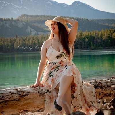 EntwinedByNat's profile picture. Evangeline Ruel
Nature/Wildlife Photography
Love being outdoors! 
Want to share my photos with others!