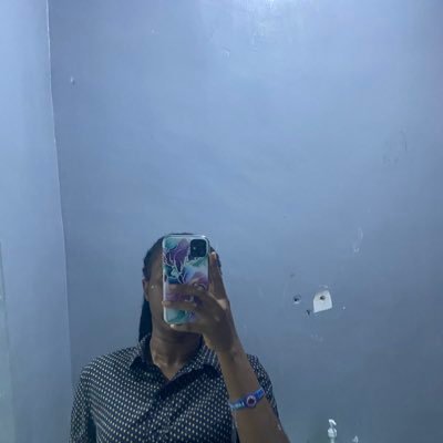 Jesusbaby ||Accountant ||Chelsea fan|| Got any legit business deals.?Hit me up🤑
