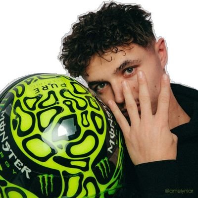 iSpeedzin24's profile picture. paralelepipedo