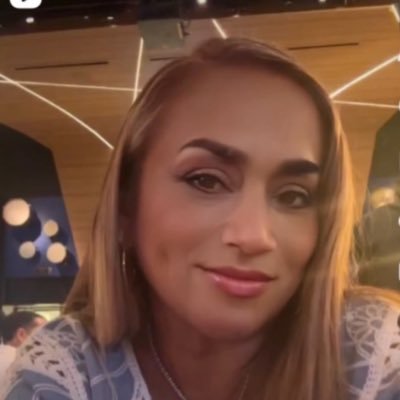 rosy1174's profile picture. 