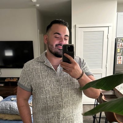 gillyaalves's profile picture. 🖤