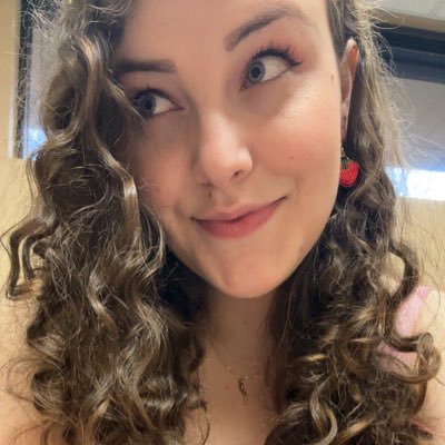 27. she/her. Writer. Video game enjoyer. Pop culture and F1 enthusiast.🎙️Host @InGarbageChute 🎮 hell0hemmings 🏁LN4 & OP81🏁 all links below! 🦦