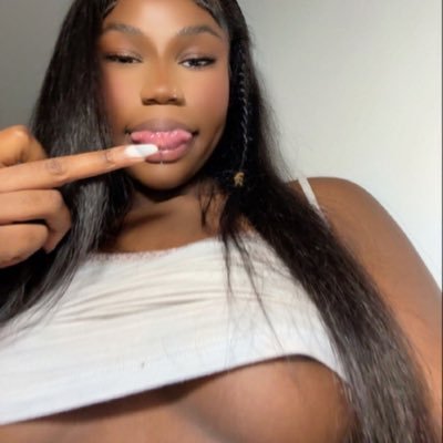 Cariiiiii_'s profile picture. 