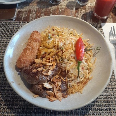 laurete12345's profile picture. 