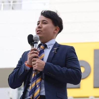国民民主党兵庫県連所属(2021.11~)
内需拡大による経済成長、高卒高速道路会社→設備管理会社、天ボラ(3年目🪐)、明石市自衛官募集相談員、予備自衛官補(一般)