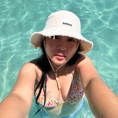 kimzelledyann's profile picture. MJRQ