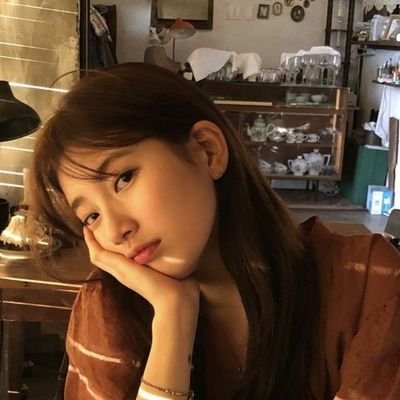 larosepinkie's profile picture. 