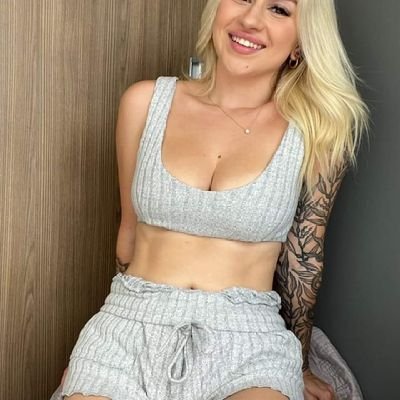 Lawalmusa33010's profile picture. available for meet up