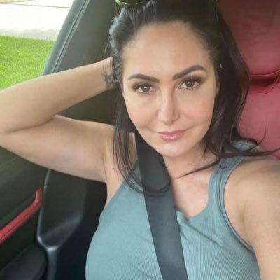 young, single mothers, divorced and mature! women offering love, friendship sex and lots of fun! link below
