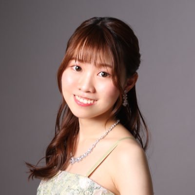 saki_sop1's profile picture. 声楽科soprano 🎼 松江プラバ少年少女合唱隊 /松江北→ 藝大2年                                 💐11月1日ソプラノデュオコンサート→ https://t.co/1x3MwFT6Np