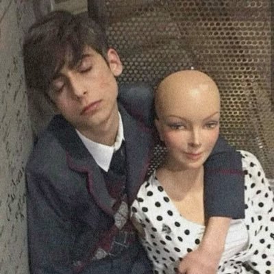 softkeixis's profile picture. #FIVE “it would if you were smarter”