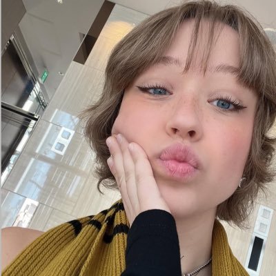 ArmandaKor920's profile picture. I’m 30, new here and just want to explore, no crypto, no dm if I don’t follow first. 😝