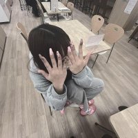 みな (@evashapiro82772) 's Twitter Profile