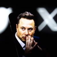X (@xelonxhat) 's Twitter Profile