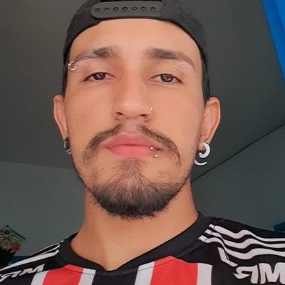 aprendiz de bruxaria e deuso do olimpo metido a biólogo