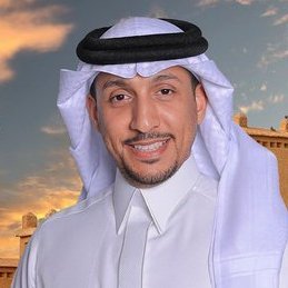مؤثر ، محب للشعر والخيل العربي ، شغوف بالتراث والثقافة والطبخ