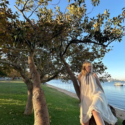 lilymixx1017's profile picture. 