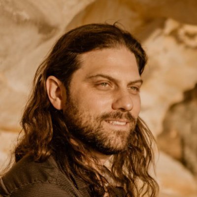 Acquire • Amplify • Exit
Built & Exited $4MM/Yr service biz with SEO & Aquisitions
20+ Aquisition
Own 3 Franchise Locations | Co-Founder https://t.co/GqtHiMLwiT