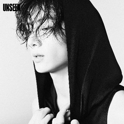 ─ .✦ is crying over #엔하이픈 & #아일릿. . .