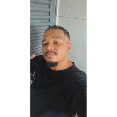 acciodavi_'s profile picture. 