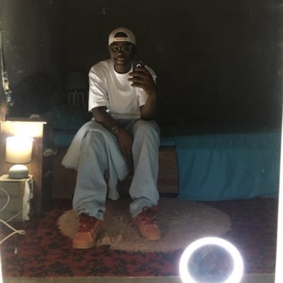 Mbagno14's profile picture. 