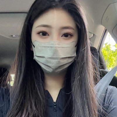 L_usy_'s profile picture. 🌐Encryption world explorer | | share investment risk control and returns optimization 📊 Eating good food, archery and traveling #BNB #BGB #BTC #TESLA