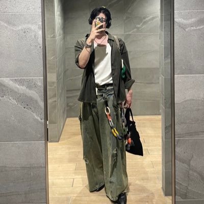 ike_fuk1027's profile picture. フィクション H8 おすすめのカフェ教えてください 🏉👕☕️